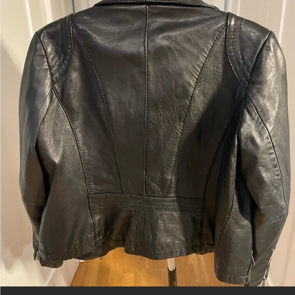 Michael Kors black Leather jacket size Lg, EUC - Picture 2 of 5